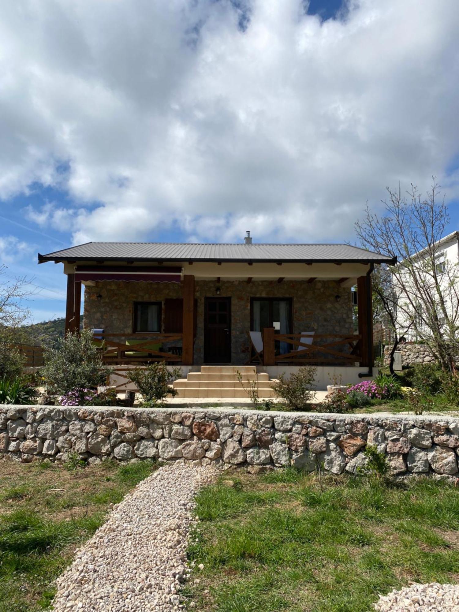 Mare Holiday home Bar
