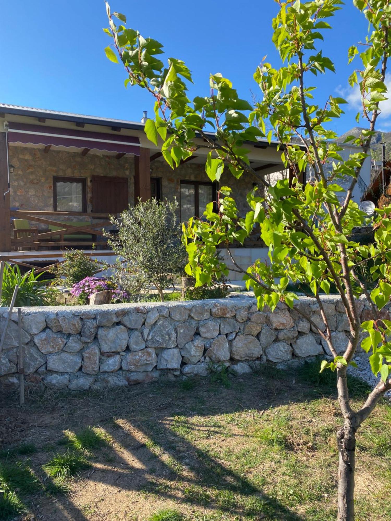 Mare Holiday home *